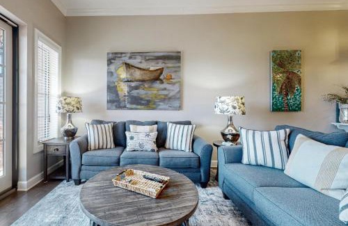 Seacrest Beach Apartment | Village of South Walton A326