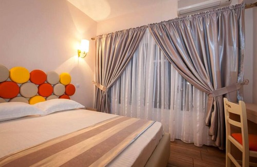 Kassiopi Hotel | Village-style resort hotel with 4 pools close to Kassiopi and the beach