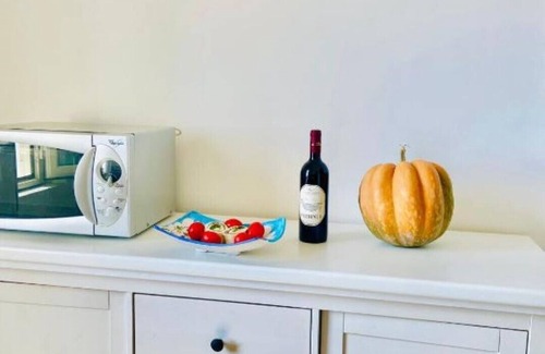 Albori Apartment | Village Virginia