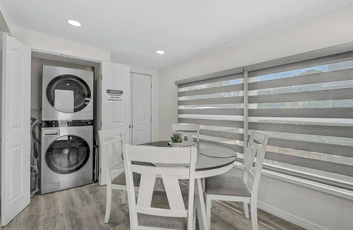 Siesta Key Village Villa | Village West in heart of Siesta
