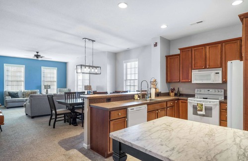 Villages of Five Points Condo | Villages at Five Points- West