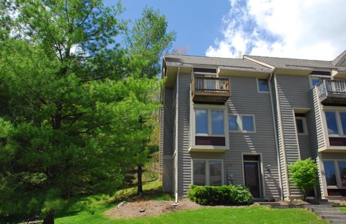 McHenry House | Villages of the Wisp 32 Winding Way