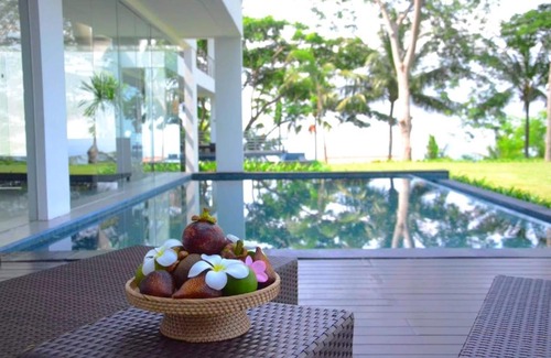 Senggigi Bed & Breakfast | VillaL2 Batu Layar Hill Senggigi Lombok, Indonesia