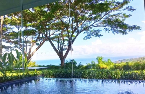 Senggigi Bed & Breakfast | VillaL2 Batu Layar Hill Senggigi Lombok, Indonesia