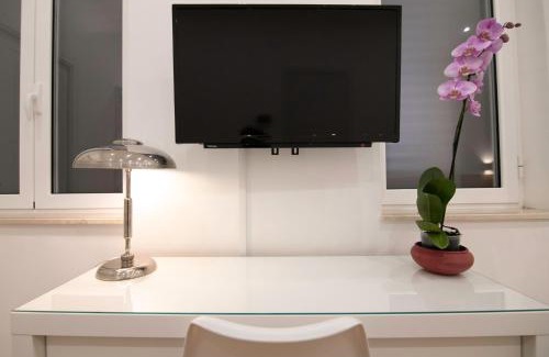 Ruggero Settimo House | Villareale47 Luxury Suites & Rooms