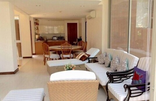 Hua Hin Condo | Villas 3 Bedrooms, Boat House in Chaam-Huahin, Thailand 10 guests #786