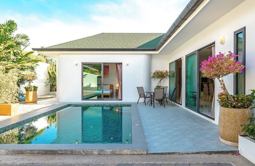 Ban Saiyuan Villa | Villas 6BR 2 Pools For Group Vibe V193
