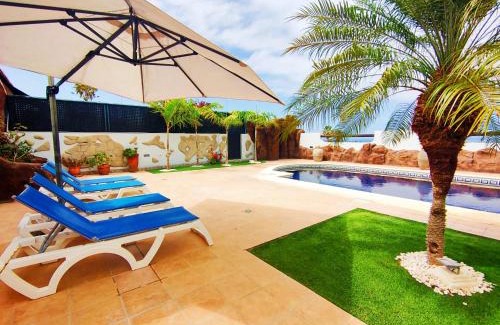 Adeje Villa | Villas Anais