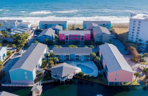 Pensacola Beach Apartment | Villas on the Gulf #J5