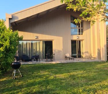 Eccica-Suarella Apartment | Villas Zanzimare Casa