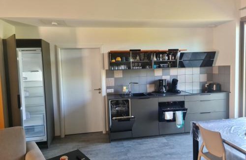 Eccica-Suarella Apartment | Villas Zanzimare Casa