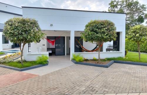 Aguazul Resort | Villatina Campestre