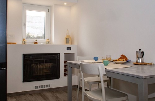 Brindisi Ski Chalet | Villetta Apani Pool - The Fab Stay