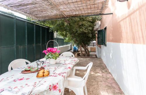 Lido Conchiglie House | Villetta Bianca sulla spiaggia - Apulia Home