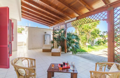 Torre dell'Orso House | Villetta Rossa with garden