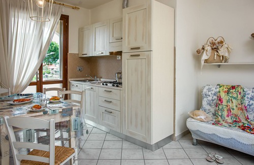 Mazzanta Apartment | Villette Tina