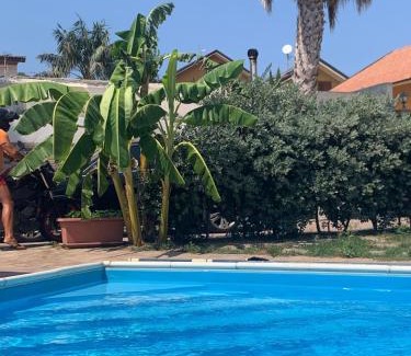 Capo Peloro House | Villino Jole - Dépendance in Villa