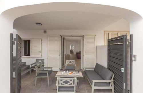 Torre Lapillo House | Villino Terracielo by BarbarHouse