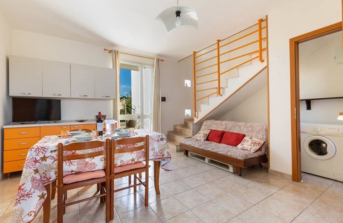 Scala di Furno House | Villino Tropical by BarbarHouse