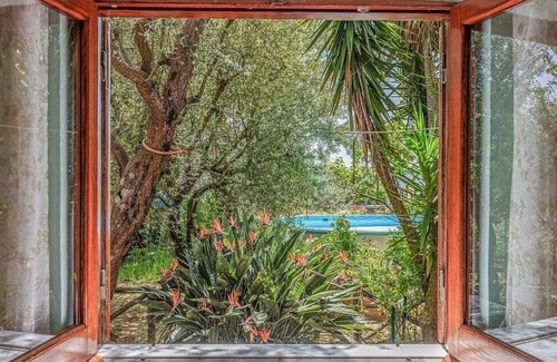 Schiazzano Villa | Villino Zoe: A graceful cottage surrounded by a lemon and orange garden, with Free WI-FI.