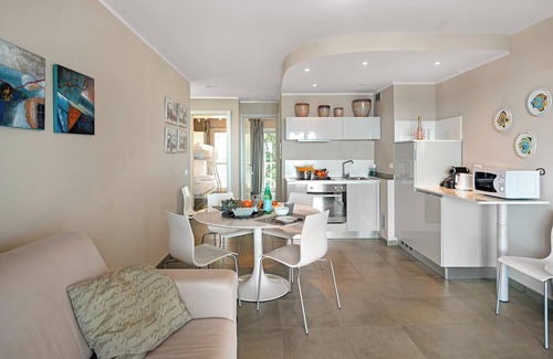Gorbio Apartment | Vina del Mare, Menton, France