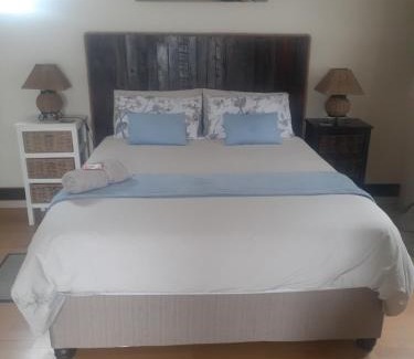 Berea Apartment | Vincentia Odd Cottage (self catering)