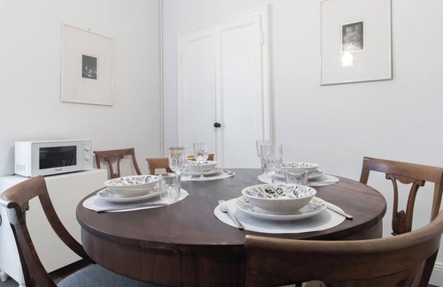 Magenta Apartment | Vincenzo Monti 29 C - One Bedroom Apartment, Sleeps 4