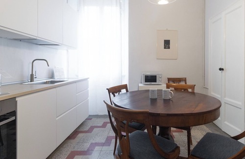 Magenta Apartment | Vincenzo Monti 29 C - One Bedroom Apartment, Sleeps 4