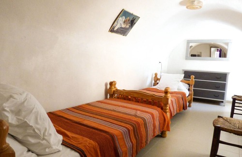 Labastide-de-Virac Apartment | VINE COTTAGE IN THE GORGES OF ARDECHE