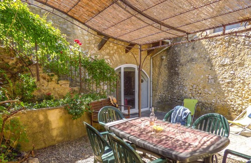 Labastide-de-Virac Apartment | VINE COTTAGE IN THE GORGES OF ARDECHE