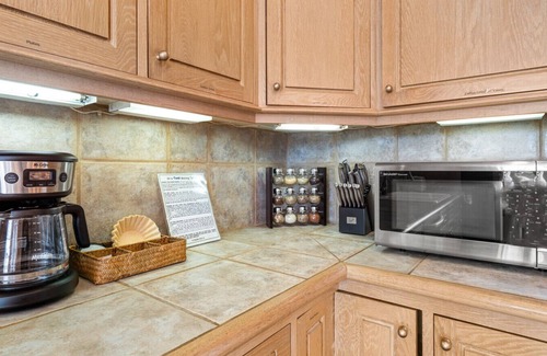 Healdsburg House | Vinehaven - 3BD Healdsburg Retreat with Spa