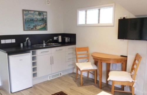 New Forest District Apartment | Viney Studio One (Nelson) at Viney Lodge
