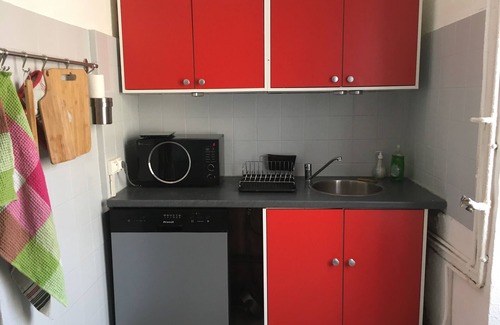 Villeseque-des-Corbieres House | Vineyard house with air conditioning in a small village near beaches