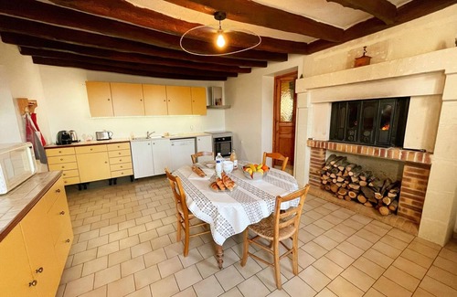 Benais Cottage | Vineyard cottage, all-inclusive, garden & bikes, near Saumur-Chinon-Langeais