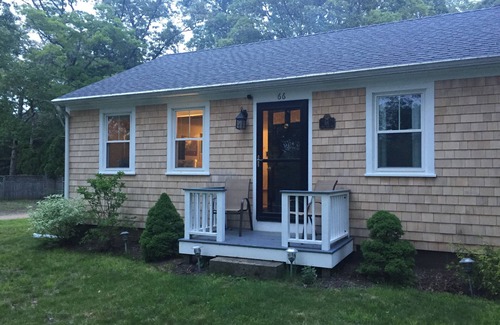 Vineyard Haven House | 🚲Vineyard Haven Home🌼