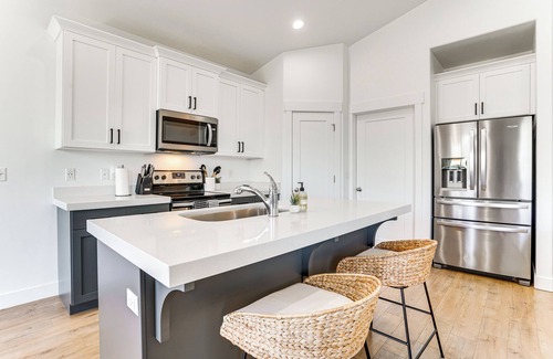 Vineyard House | Vineyard Retreat w/Gas Grill Near Utah Lake!