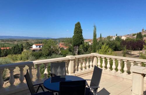Montbrun-des-Corbieres Villa | Vineyard Villa Bliss