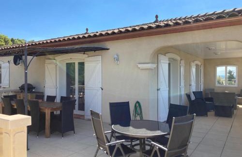 Montbrun-des-Corbieres Villa | Vineyard Villa Bliss