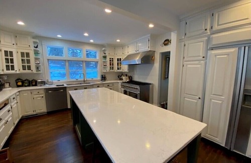 Suttons Bay Other | Vineyard Views House & Guest House, Suttons Bay - close to Traverse City, Leland