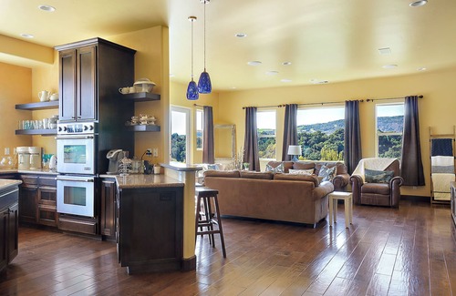 Paso Robles House | ViNO on ViNEYARD-Westside Wine Trail Estate