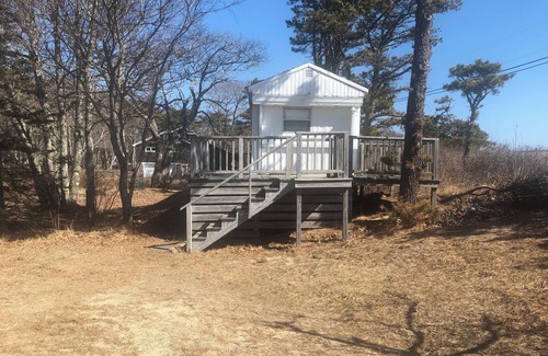 Phippsburg House | Vintage 2-bedroom mobile home on Popham Beach