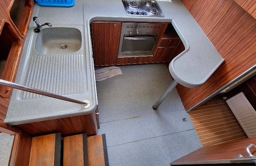 Chenille-Change Boat Rental | Vintage boat on dock for 7 ppl with private outdoor space in Chenillé-Changé