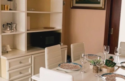 Borgo Milano Apartment | VINTAGE COLETTE PENTHOUSE 10 MINUTES FROM VERONA ARENA