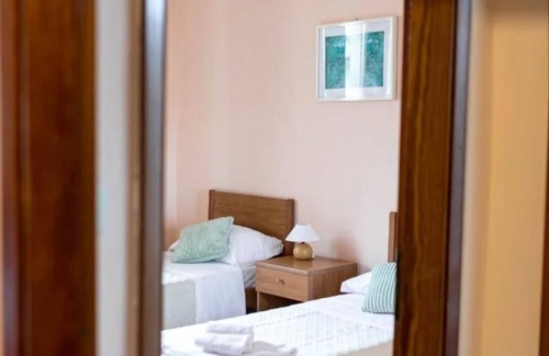 Borgo Milano Apartment | VINTAGE COLETTE PENTHOUSE 10 MINUTES FROM VERONA ARENA
