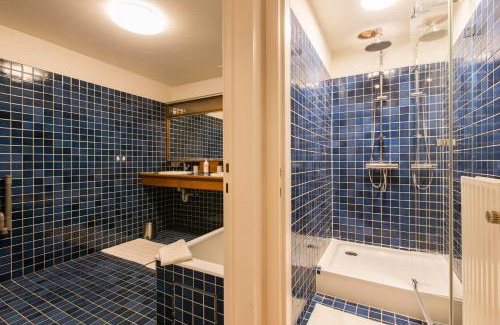 Sint-Kruis Apartment | Vintage Duplex in Bruges