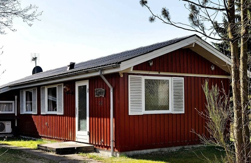 Silkeborg Municipality House | Vintage Holiday Home in Silkeborg in a Natural Area