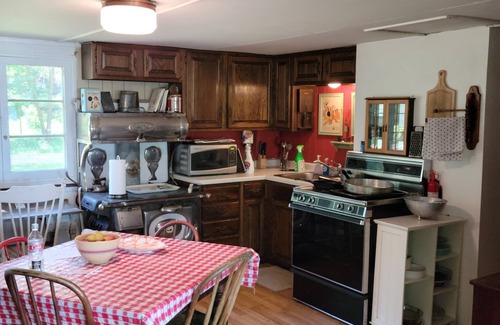 Frontenac Cottage | Vintage Lake Cottage On The Shores Of Lake Pepin