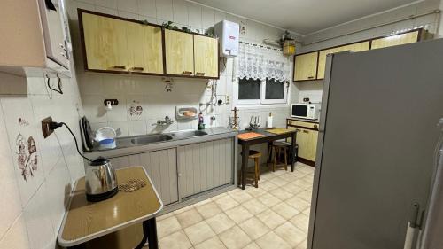 Al-Muntazah Apartment | Vintage Modernized Sea View Apartment