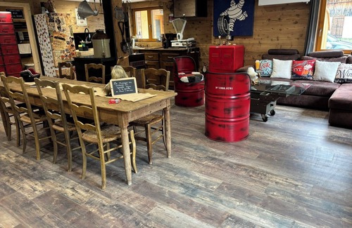 Brizon Apartment | Vintage mountain breaks