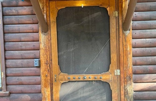 Forest Falls Cabin | Vintage Mountain Cabin